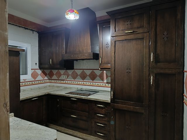 Muebles de cocina madera y piedra