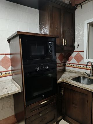 Muebles de cocina madera y piedra