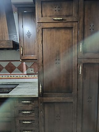 Muebles de cocina madera y piedra