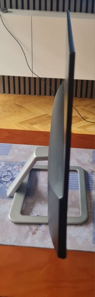 Monitor HP 22es Negro/Plateado