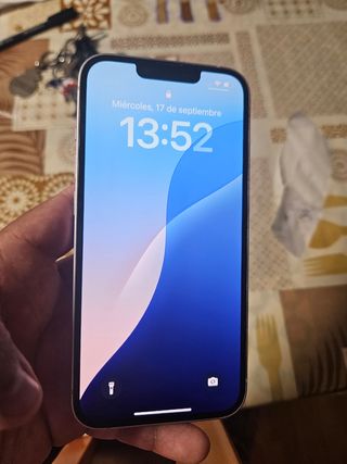 iPhone 14