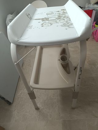 Bañera Jané Flip para bebé + regalo