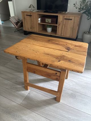 Mesa de centro de madera