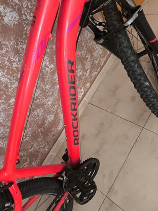 Bicicleta Montaña Rockrider Roja
