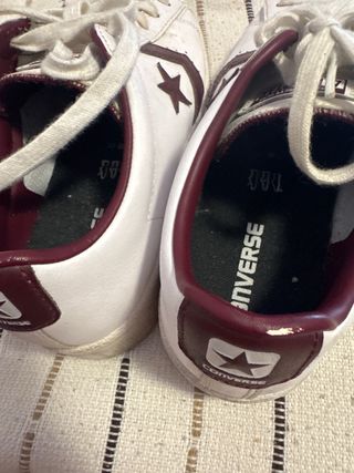 Converse blancas y granate talla 39