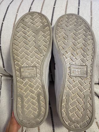 Converse blancas y granate talla 39