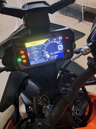 KTM Adventure 390