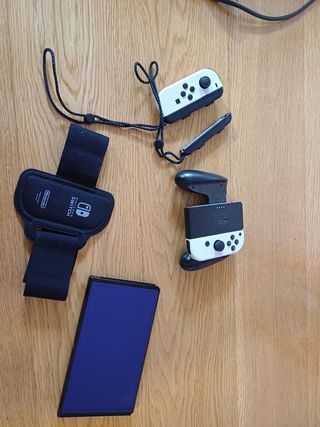 Nintendo Switch OLED 7 64 GB + Accesorios