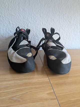 Pies de gato Tenaya Oasi Talla 44.5