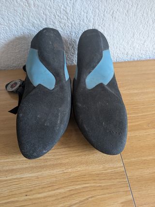 Pies de gato Tenaya Oasi Talla 44.5