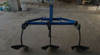 Acaballonador trisurco