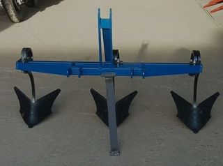 Acaballonador trisurco