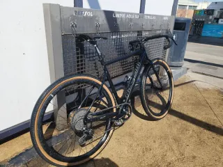 Bicicleta Gravel Megamo Jakar 20 mejorada