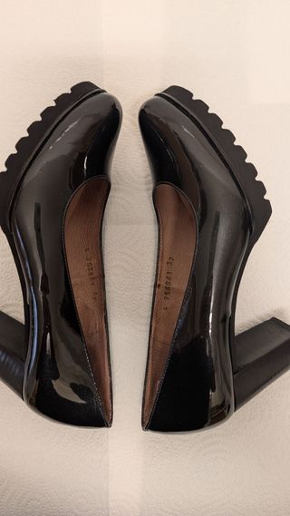Zapatos Gadea negros charol