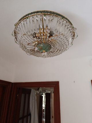 Lámpara de techo cristal y metal dorada