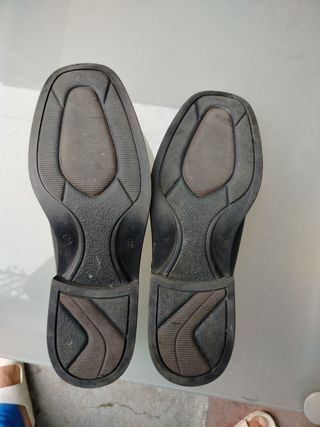 Zapatos negros de vestir