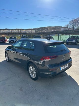 Volkswagen Golf 2022