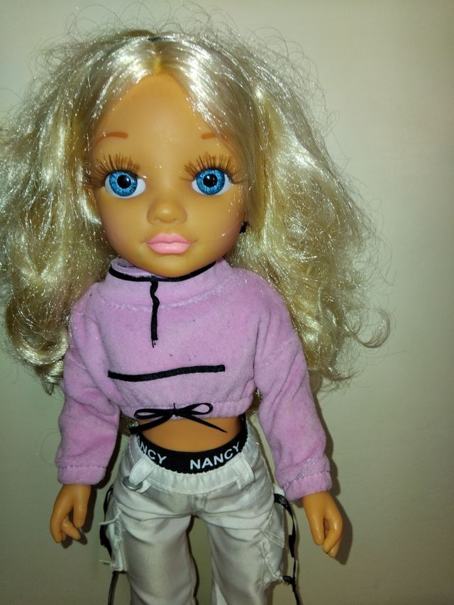 Bambola Nancy