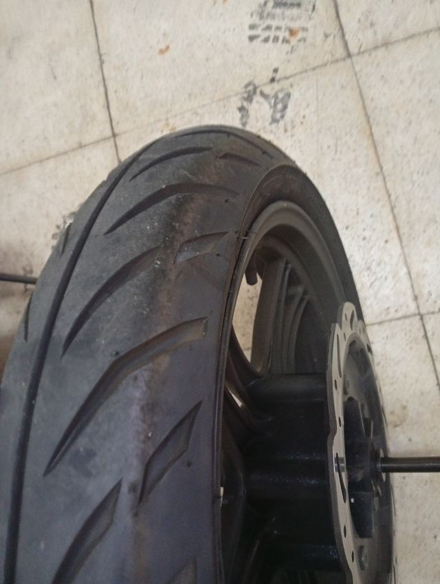 Rueda delantera Sym Symphony SR 125