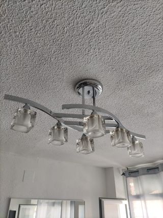 2 Lámparas de techo modernas 6 luces y bombillas .