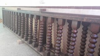 Baranda de madera rústica