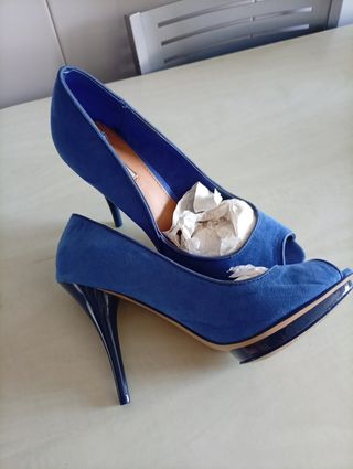 Zapatos de tacón azul Peep Toe