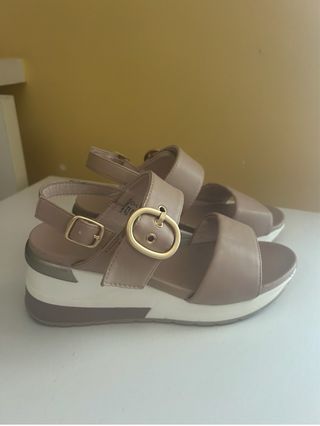 Sandalias XTI Plataforma Beige Talla 38