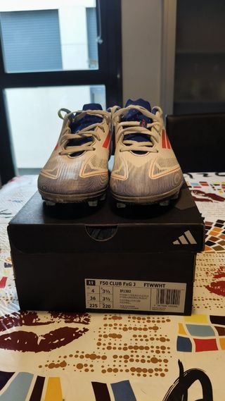 Botas Futbol Adidas F50 Club FXG J Niño
N 36 