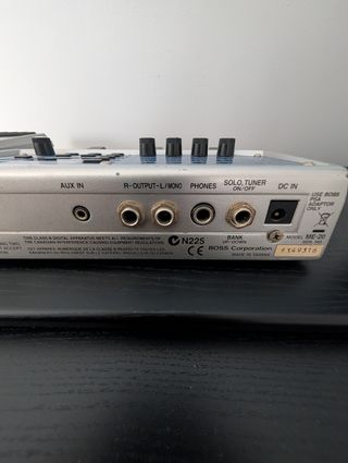 Pedalera de Guitarra BOSS ME-20 Multiefectos