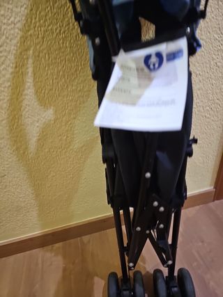 Carrito de paseo ligero y plegable