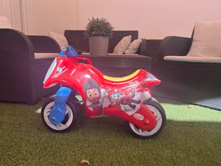 Moto de equilibrio infantil Paw Patrol