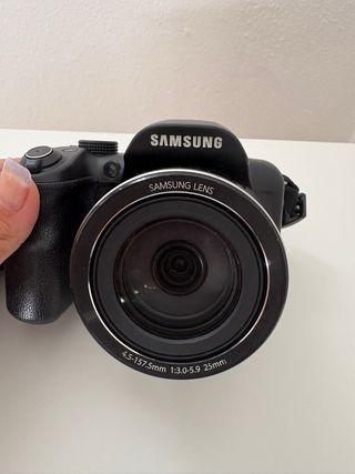 Cámara Samsung Negra