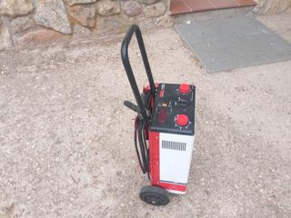 Cargador Baterías Ferve F-970