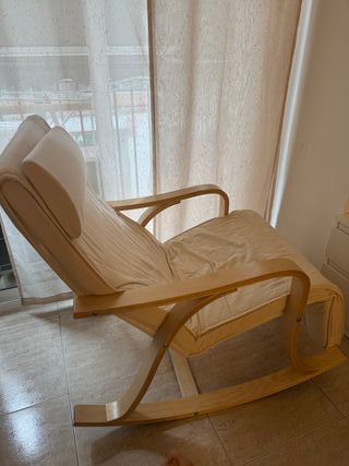 Mecedora / Sillón Tumbona Beige y Madera