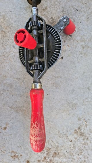 Berbequí manual Zenten 1966 fabricado en Irún