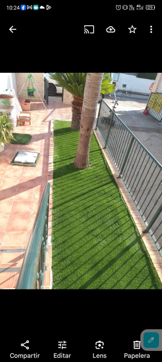 Instalación césped artificial exterior