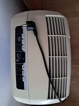 Aire Acondicionado Portátil Pinguino De'Longhi