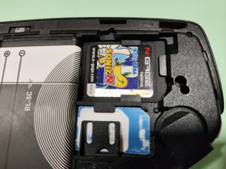 Nokia N-Gage + juegos