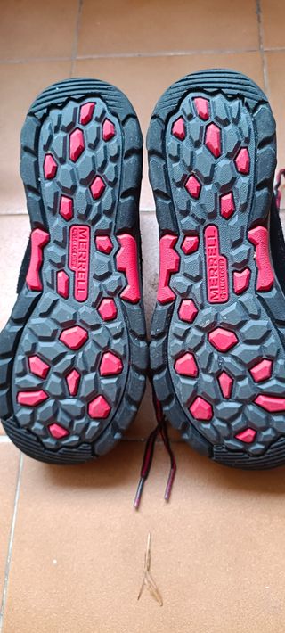 Botas Merrell Impermeables T 35 Nuevas 