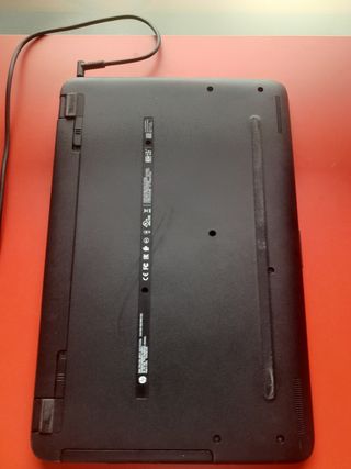Portátil HP leer descripción.