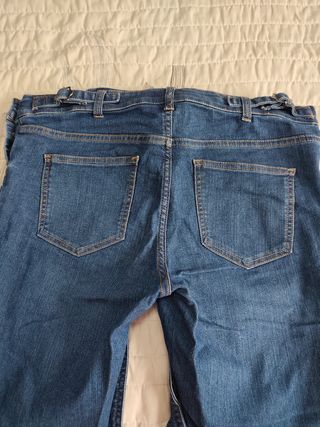 5 unid. Pantalones, petos y falda vaqueras premamá