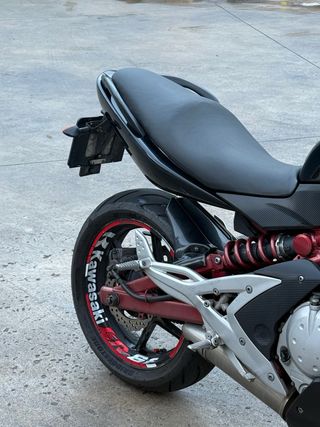 Kawasaki ER6-F Limitada A2