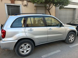 Toyota RAV4 2005