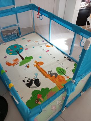 Parque infantil para bebés...Como nuevo..180x120