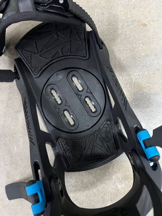 Botas y fijaciones de snowboard. talla 41