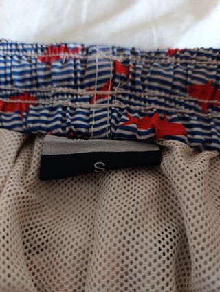 Bañador hombre tiburones azul y rojo