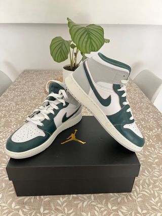 Zapatillas Jordan Talla 38.5 Nuevas