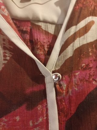 Camisa M tonos burdeos y gris