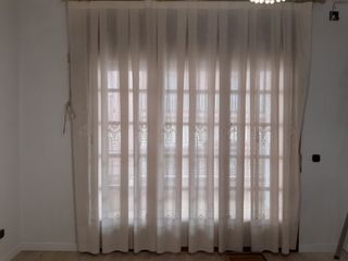 Cortina de comedor beige