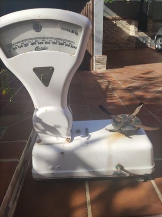 Balanza antigua bixerba 10k, falta plato y engrasa